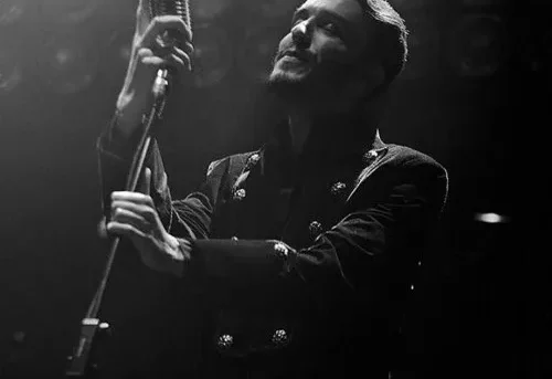 Cem Adrian - Emir Şarkı Sözleri - Hi