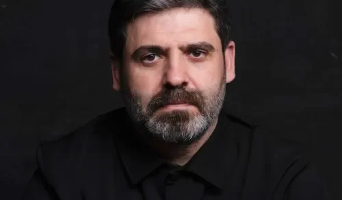 Ender Balkır - Ruhumda Sızı Şarkı Sözleri - Hi
