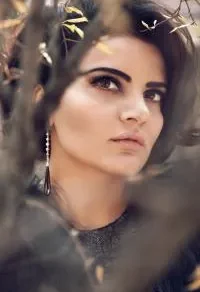 Göksel - Yalnız Kuş Şarkı Sözleri - Hi
