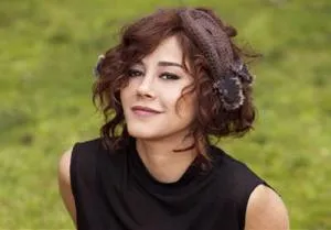 İrem Candar - Bilmezdim Şarkı Sözleri - Hi