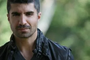Özcan Deniz - Geçer Şarkı Sözleri - Hi