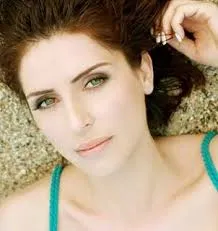 Sevda - Annem Gibi Şarkı Sözleri - Hi